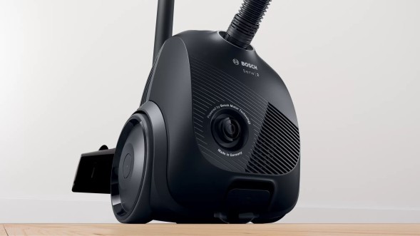 Пылесос Bosch BGBS2LB1 600Вт черный/черный