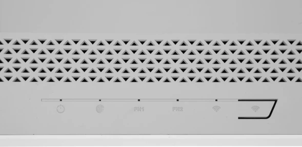 Роутер беспроводной Keenetic Giga (KN-1012) AX3000 10/100/1000BASE-TX/SFP/4g ready белый