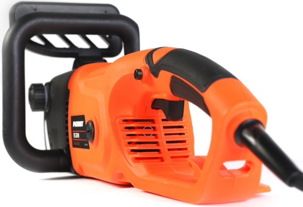 Цепная пила Patriot ES 2618 от сети 2500Вт дл.шины:18&amp;quot; (45cm) (220301526)