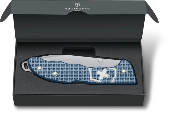Нож перочинный Victorinox Evoke Alox LE26 (0.9415.L26) 136мм 5функц. синий подар.коробка