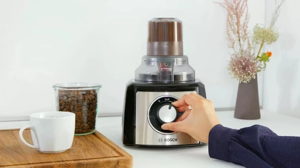 Кухонный комбайн Bosch MCM3501M 800Вт черный/нержавеющая сталь