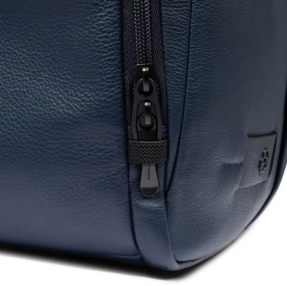 Рюкзак мужской Piquadro Russel CA6767W137/BLU синий натур.кожа