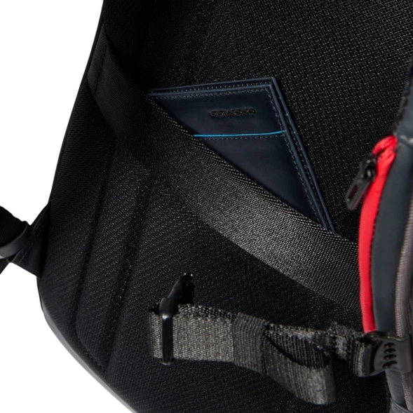 Рюкзак мужской Piquadro Urban CA6384UB00/GRN серый/черный натур.кожа