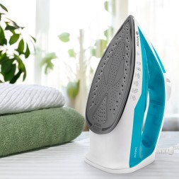 Утюг Vitek VT-8336 2400Вт белый/бирюзовый