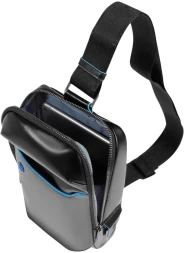 Рюкзак слинг мужской Piquadro Blue Square CA6898B2/N черный натур.кожа