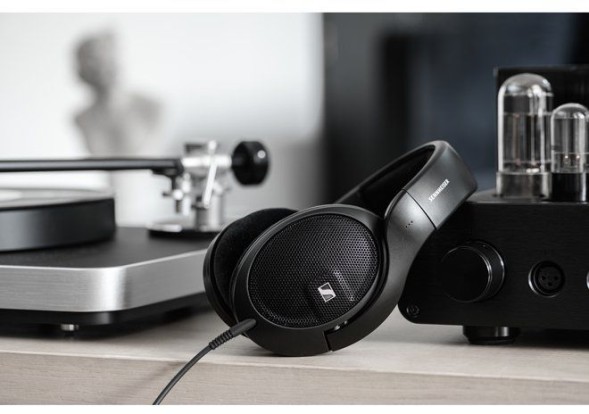 Наушники накладные Sennheiser HD 560S 3м черный проводные оголовье (509144 HD 560S)
