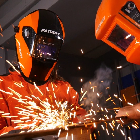 Сварочный полуавтомат Patriot WMA 155 M инвертор MIG-MAG/ММА 6.2кВт