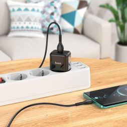 Сетевое зар./устр. Hoco N32 Glory Black 30W 3A+2A+1.5A (PD+QC+AFC) USB Type-C универсальное черный