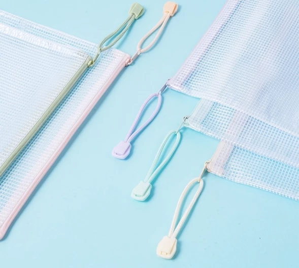 Папка на молнии ZIP Deli Colorful EF281 A5 ПВХ 0.23мм ассорти цвет молнии ассорти