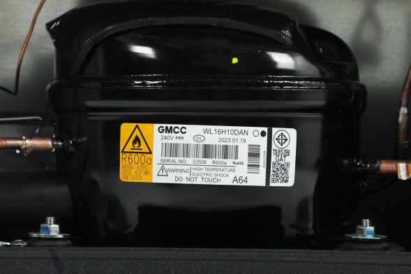 Холодильник Hitachi R-V910PUC1 TWH 2-хкамерн. белый текстур.