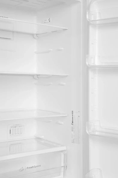 Холодильник Indesit ITR 5200 W 2-хкамерн. белый