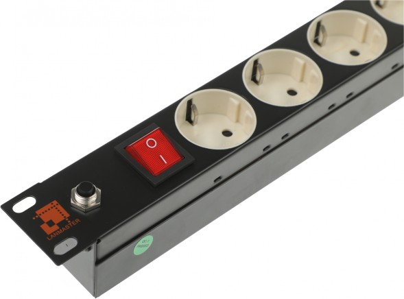 Блок распределения питания Lanmaster LAN-EP19-8P/S-1.8M гор.размещ. 8xSchuko базовые 10A C14 1.8м