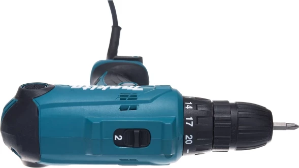 Дрель безударная Makita DF0300 320Вт патрон:быстрозажимной реверс