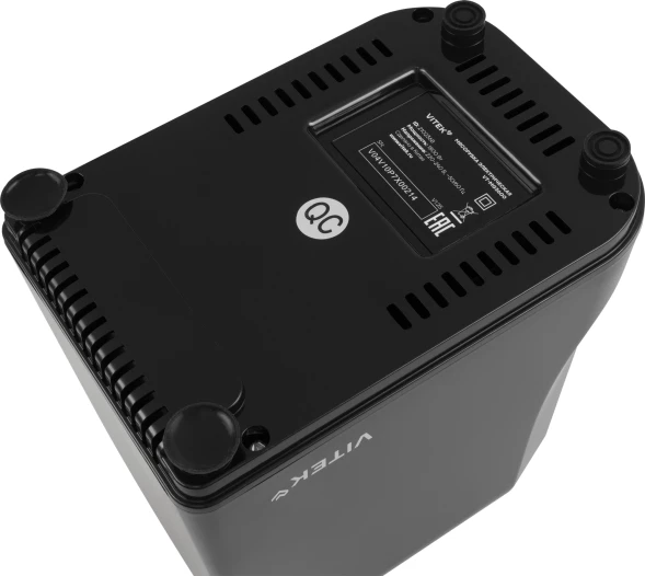 Мясорубка Vitek VT-MG3600 1800Вт черный