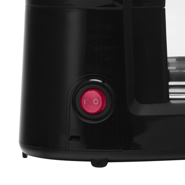 Кофеварка капельная Starwind STD0610 600Вт черный