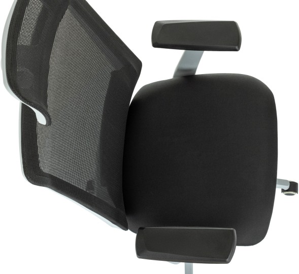 Кресло руководителя Бюрократ MC-G611NL-H черный Elastic-102 с подголов. крестов.4-луч. пластик пластик серый