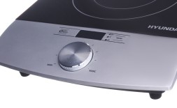 Плита Индукционная Hyundai HYC-0102 серебристый/черный стеклокерамика (настольная)