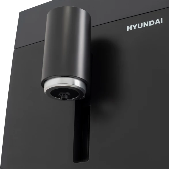 Кофемашина Hyundai HAM-4402 1350Вт черный