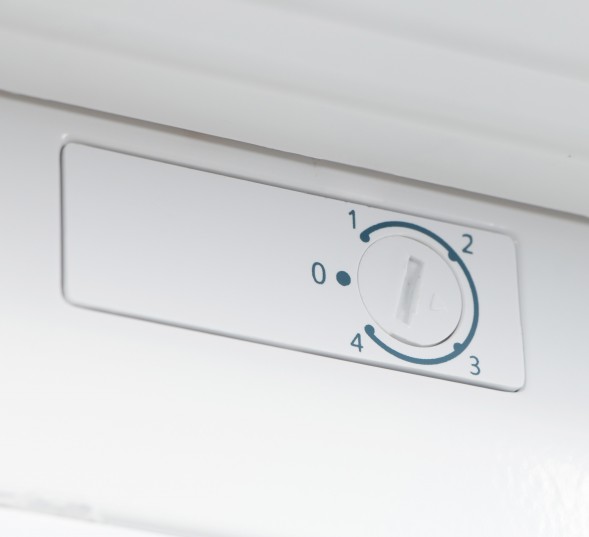 Морозильная камера Maunfeld MFFR85W белый