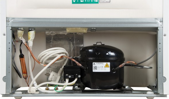 Морозильная камера Maunfeld MFFR85W белый