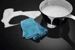 Индукционная варочная поверхность Electrolux LIT60336C черный