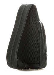 Рюкзак слинг Piquadro Black Square CA4827B3/N черный натур.кожа