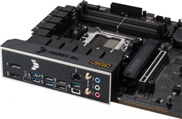 Материнская плата Asus TUF GAMING B650-E WIFI SocketAM5 AMD B650 4xDDR5 ATX AC`97 8ch(7.1) 2.5Gg RAID+HDMI+DP