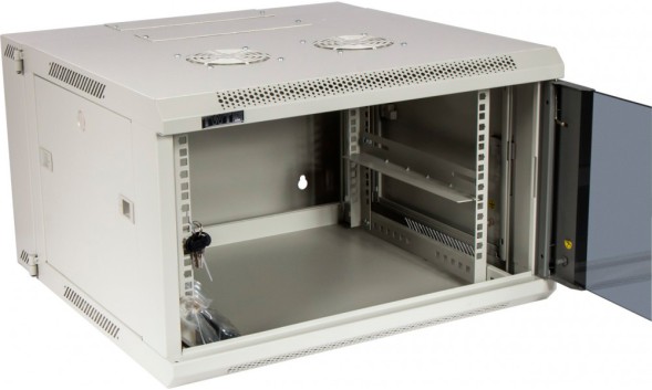 Шкаф коммутационный Lanmaster (TWT-CBW3M-15U-6X6-GY) настенный 15U 600x600мм пер.дв.металл задн.дв.спл.стал.лист 2 бок.пан. 60кг серый 441мм