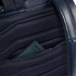 Рюкзак мужской Piquadro Blue Square CA6592B2BM/BLU2 темно-синий натур.кожа