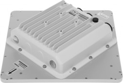 Точка доступа D-Link DAP-3760 10/100BASE-TX белый