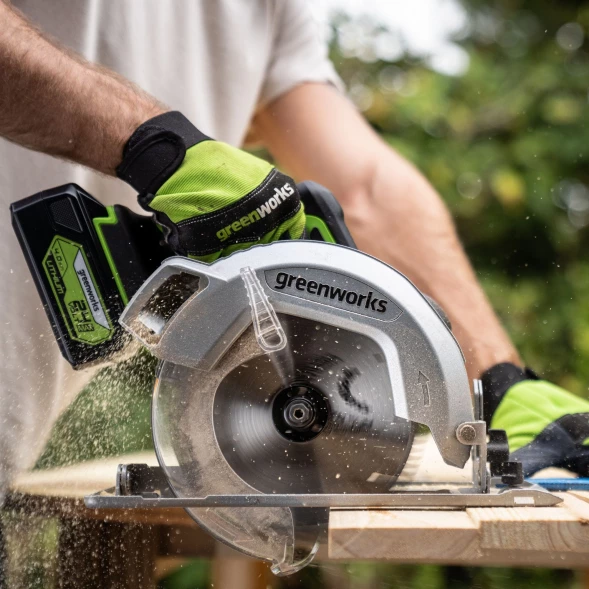 Циркулярная пила (дисковая) Greenworks GD24CS (ручная) D диска.:185мм (1500907CUB)