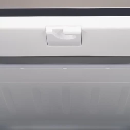 Холодильник Hyundai CM55043F 3-хкамерн. черный стекло инвертер