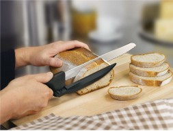 Нож кухонный Victorinox Swissclassic DUX-MESSER (6.8663.21) стальной лезв.210мм черный