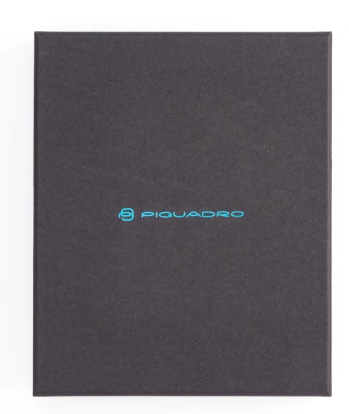 Обложка для документов Piquadro Blue Square PP5246B2R/N черный натур.кожа