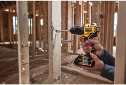 Дрель-шуруповерт DeWalt DCD709D2T аккум. патрон:быстрозажимной (кейс в комплекте) (DCD709D2T-QW)
