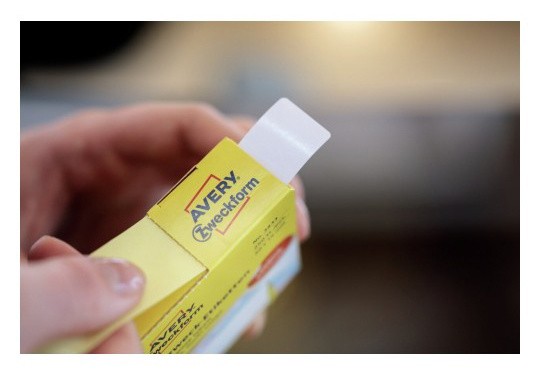 Этикетки Avery Zweckform 3832 38x21мм 350шт на листе/70г/м2/белый самоклей. универсальная