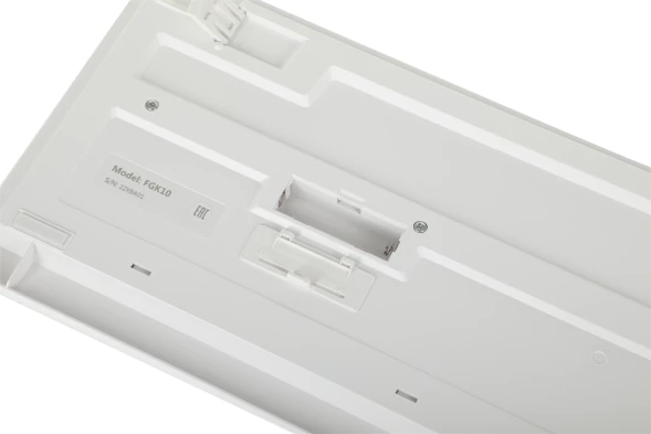 Клавиатура + мышь A4Tech Fstyler FG1012 клав:белый мышь:белый USB беспроводная Multimedia (FG1012 WHITE)