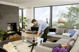 Мойщик окон Karcher WV 4-4 Plus шир.скреб.:280мм пит.:от аккум. белый