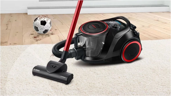 Пылесос Bosch BGS41POW1 700Вт черный/красный