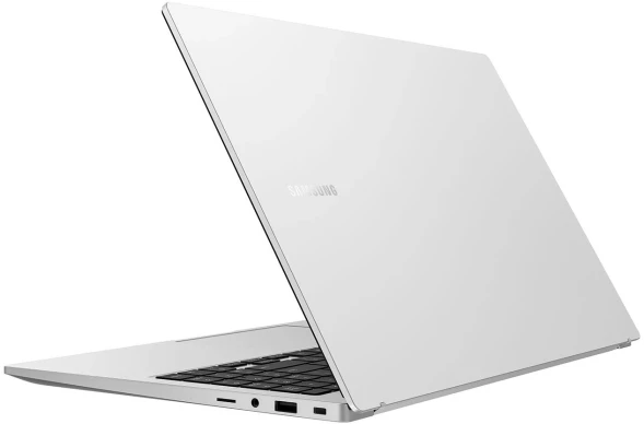 Ноутбук Samsung Galaxy Book 3 NP750 Core i7 1355U 16Gb SSD512Gb Intel Iris Xe graphics 15.6&amp;quot; IPS FHD (1920x1080) Windows 11 Home silver WiFi BT Cam (NP750XFG-KB3IN)