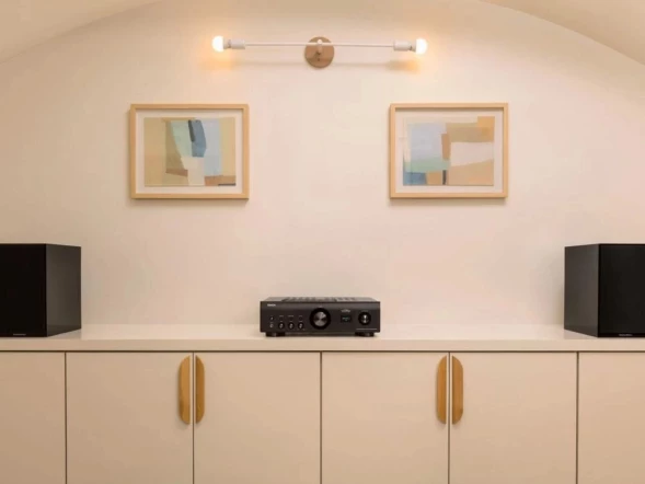 Усилитель Интегральный Denon PMA-900HNE стерео полупроводниковый черный