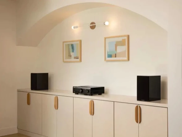 Усилитель Интегральный Denon PMA-900HNE стерео полупроводниковый черный