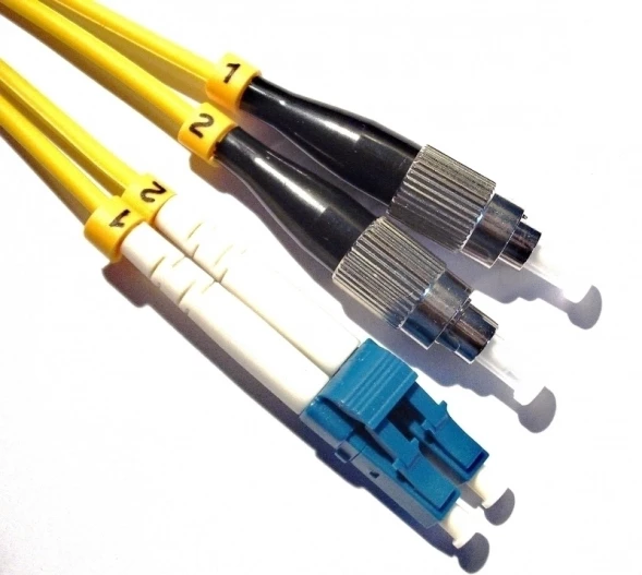 Патч-корд Lanmaster TWT-2LC-2FC/SU-3.0 2x9/125 OS1/OS2 LC дуплекс-FC дуплекс 3м