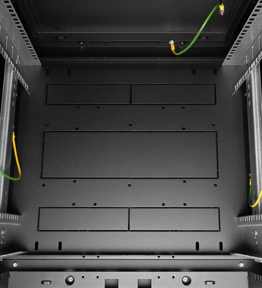 Шкаф коммутационный ЦМО (ШТК-М-24.6.8-1ААА-9005) напольный 24U 600x800мм пер.дв.стекл 2 бок.пан. задн.дв.стал.лист направл.под закл.гайки 600кг черный 655мм 70.2кг 180град. 1245мм IP20 металл