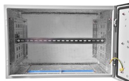 Шкаф коммутационный ЦМО (ШТВ-Н-18.6.3-4ААА) настенный 18U 600x330мм пер.дв.металл несъемн.бок.пан. 57кг серый 220мм 50кг 100град. 900мм IP65 IK10 металл уличный всепогодный