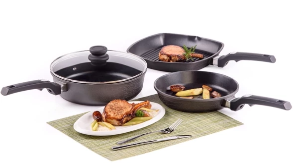 Сковорода Rondell Escurion Grey RDA-1120 круглая 20см покрытие: TriTitan ручка несъемная (без крышки) серый