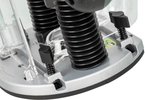Фрезер Bosch POF1200 AE 1200Вт 28000об/мин макс.ход:55мм