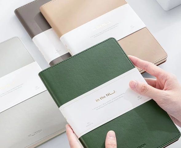 Блокнот Deli NUSIGN NS203 A5 искусст. кожа 96л твердая обложка ассорти