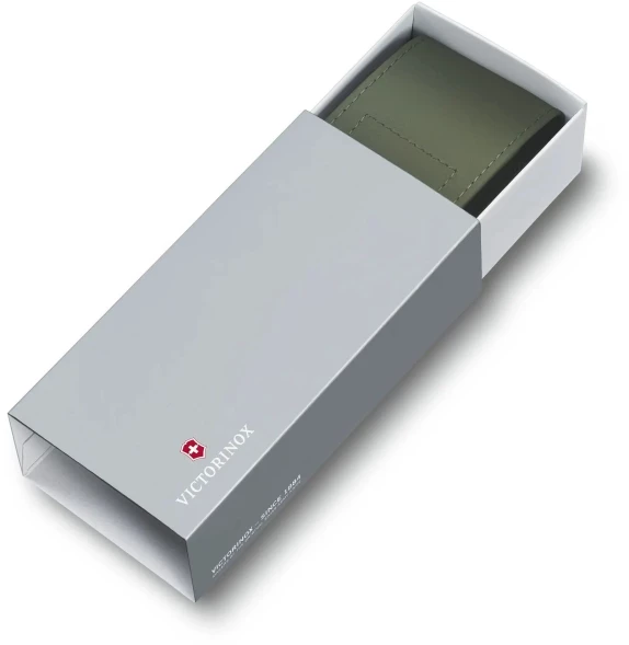 Нож перочинный Victorinox Hunter Pro M (0.9411.M3) 136мм черный карт.коробка в комплекте: чехол нейл.