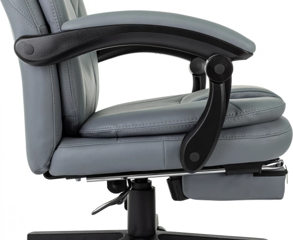 Кресло руководителя Бюрократ CH-868N-F серый эко.кожа крестов. пластик подст.для ног